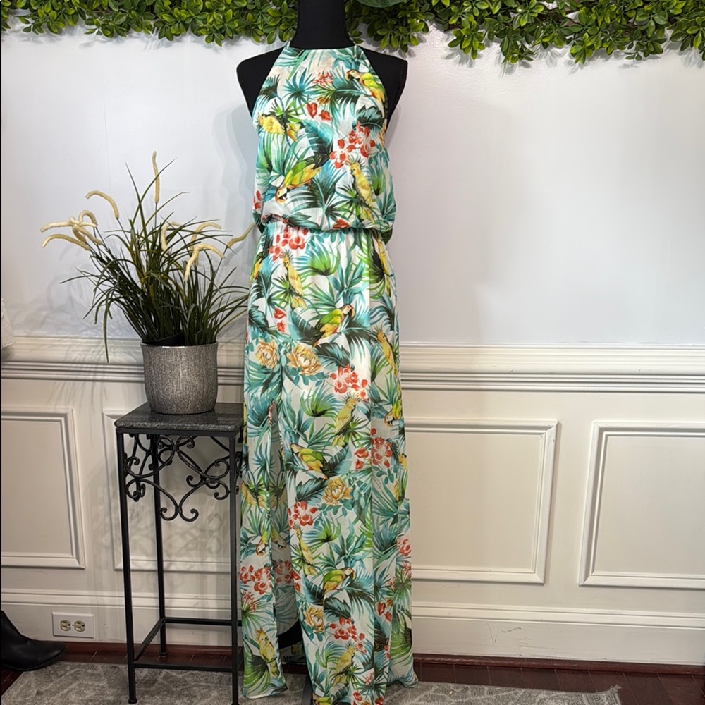 Show Me Your Mumu Tropical Open Back Halter Neck flowing Maxi Dress M